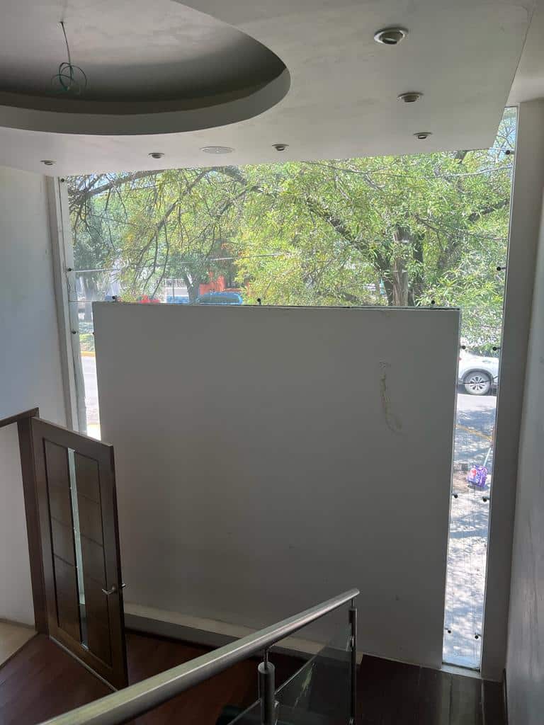 WhatsApp Image 2023-04-18 at 12.19.40 (3)