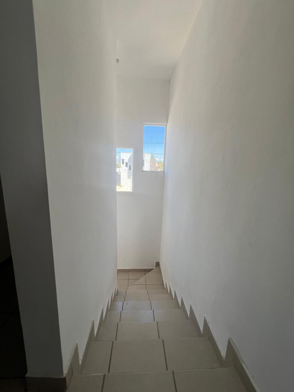 d8e851a3-911d-4e5e-b524-9d2aeb0890d7