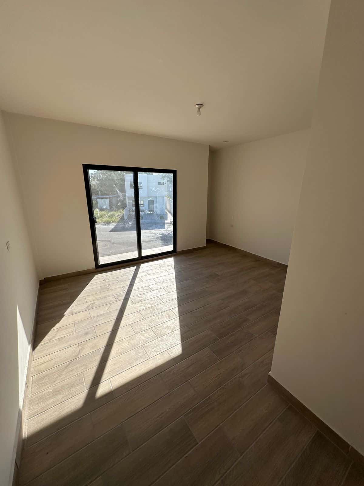 1620e3dc-51f1-455d-9c5c-aebf808127f4