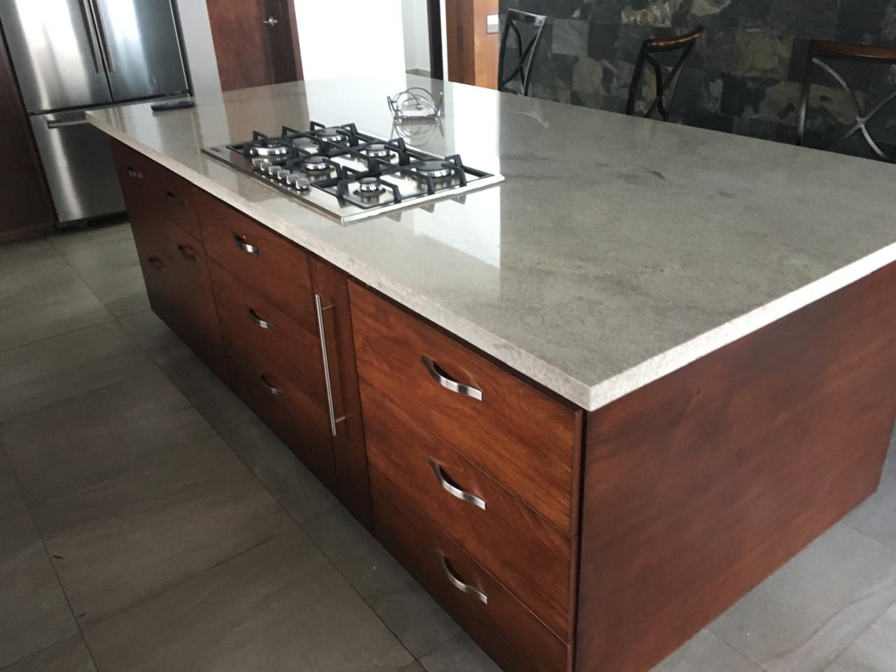 babbb3f7-593a-40df-b179-666b0a3dd71a