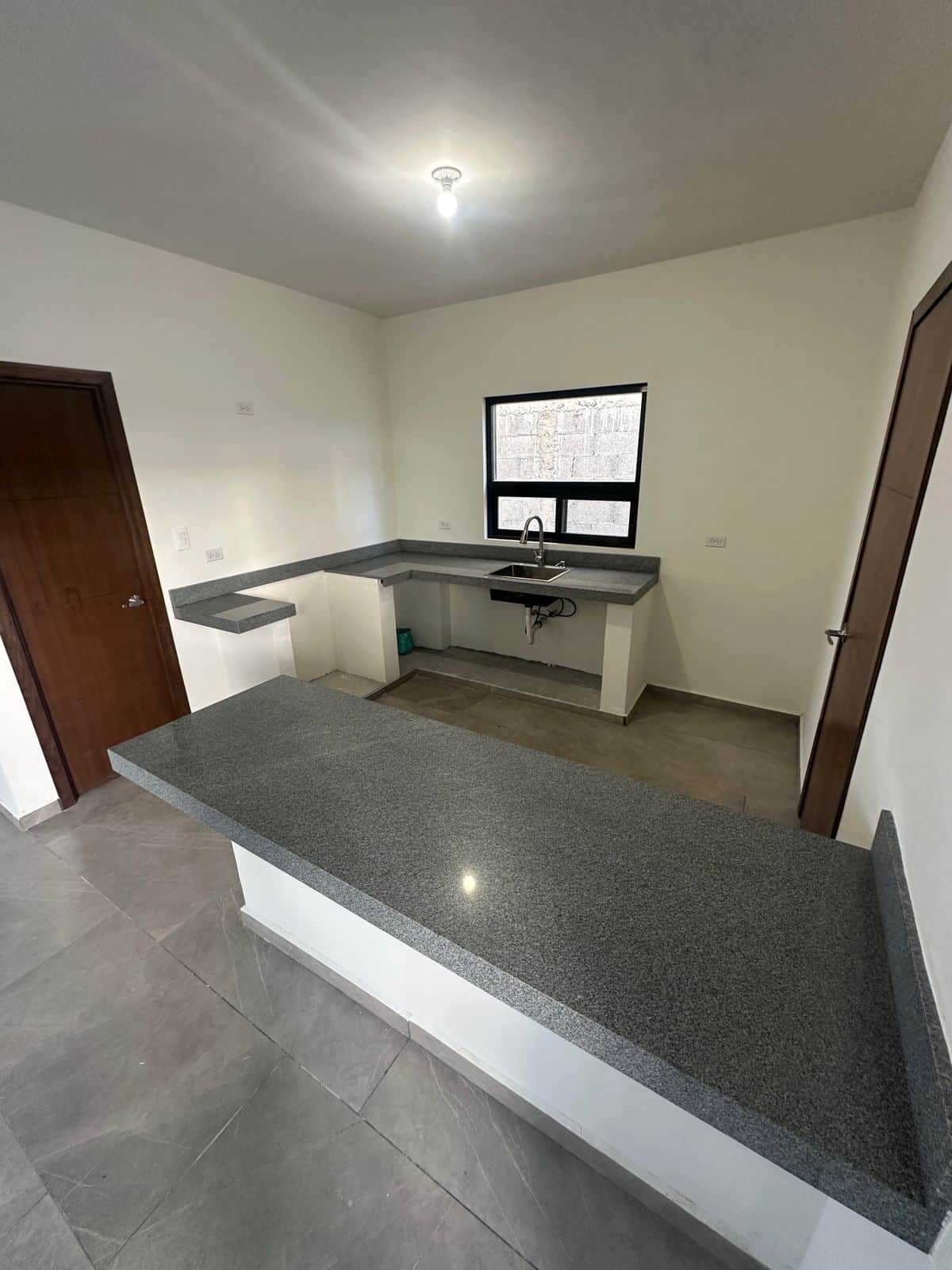 c1e7b070-0164-40f8-bf2d-8396586849e1