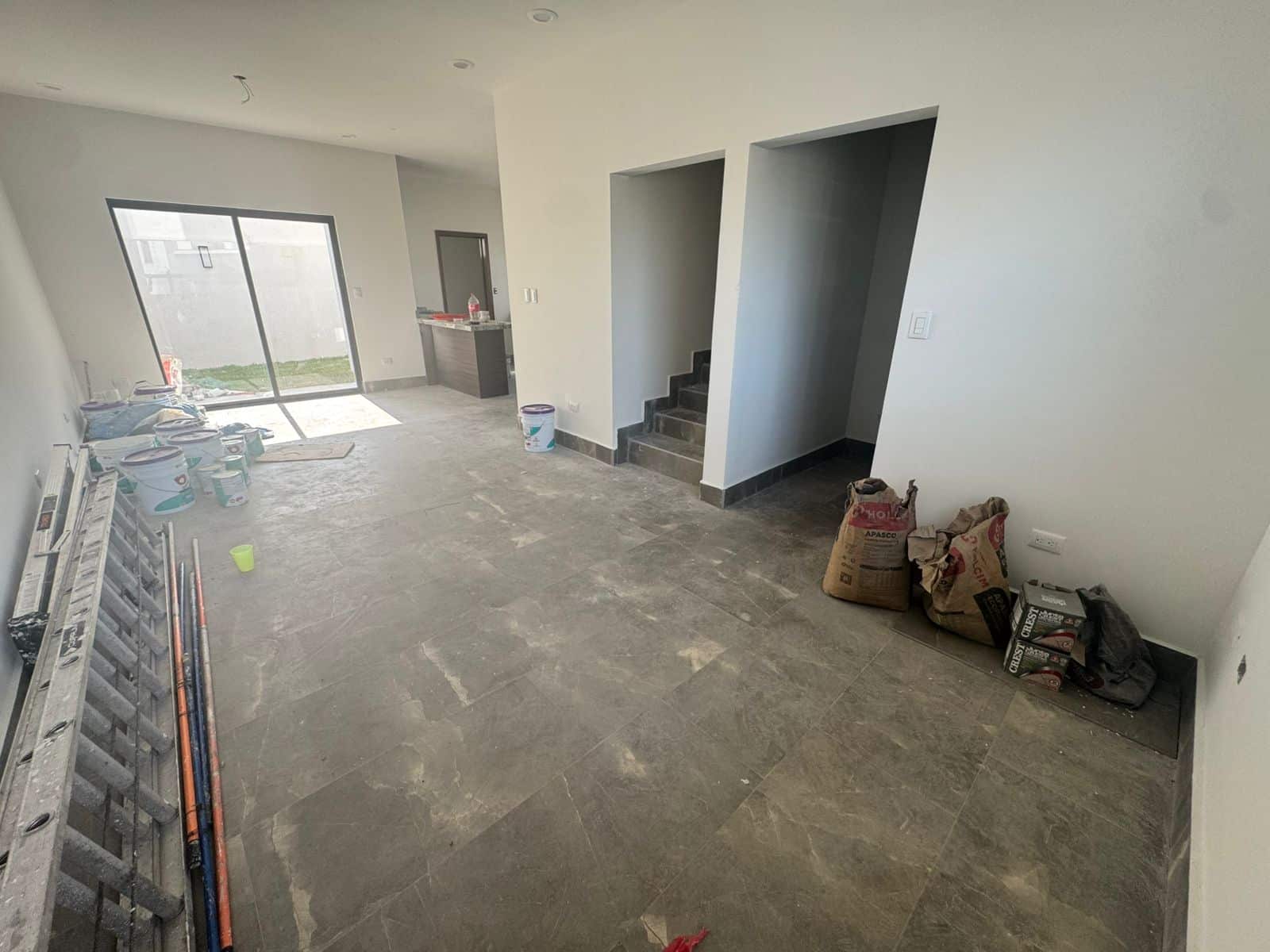 d04c3b1d-ee28-483d-a717-a6a426a0c704