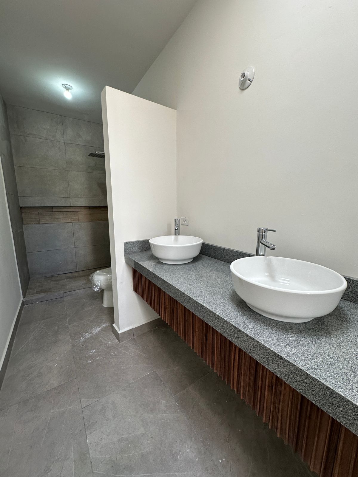 dd36c9aa-6ea5-42aa-824a-a54c25de393c