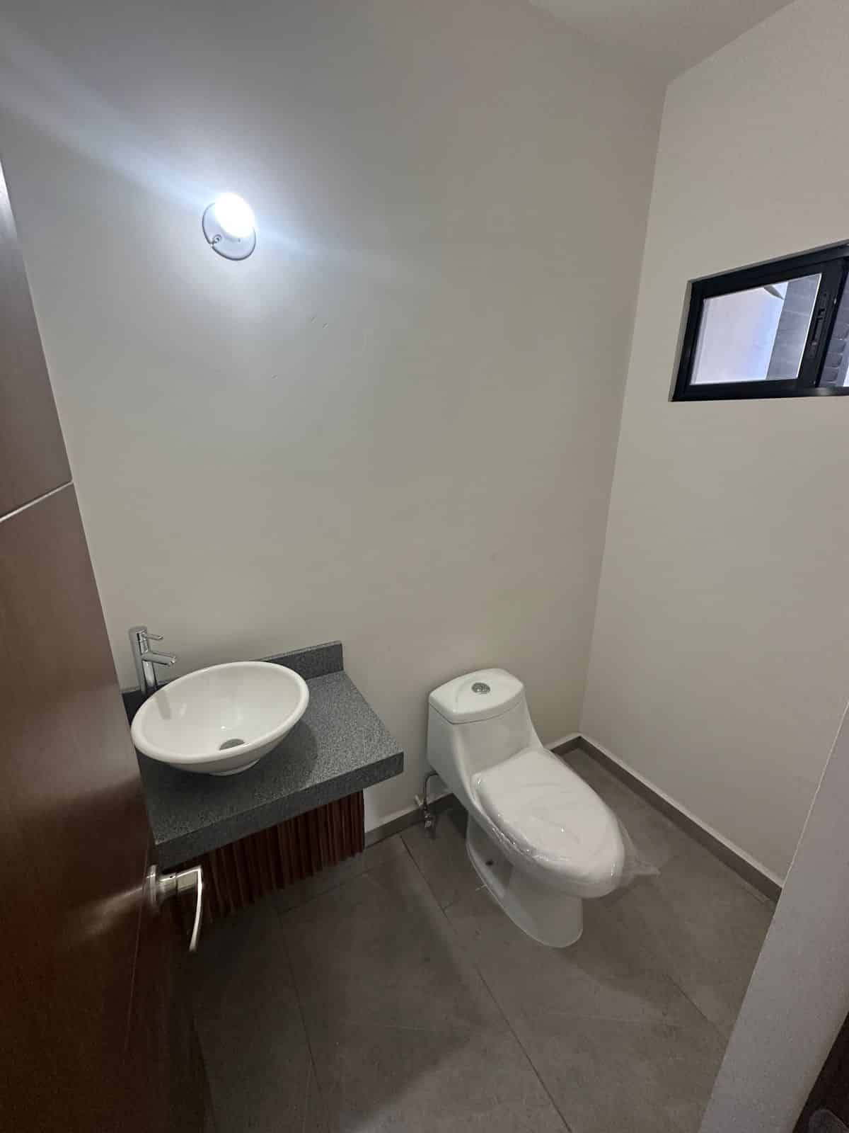 e70ddb3f-468e-40f1-880f-5ce1a8e78733