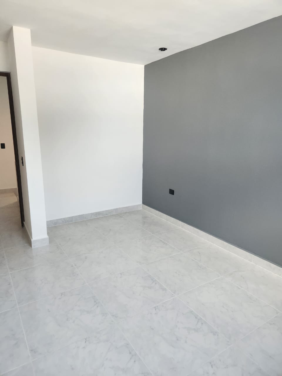 0f952b72-7203-4451-af87-fd2cea7b5567