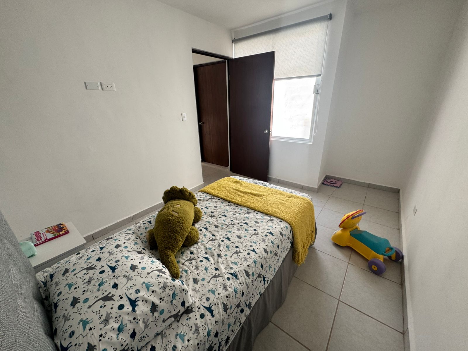 33f6a0fb-7efd-4ae6-8ba0-3a69680d803a