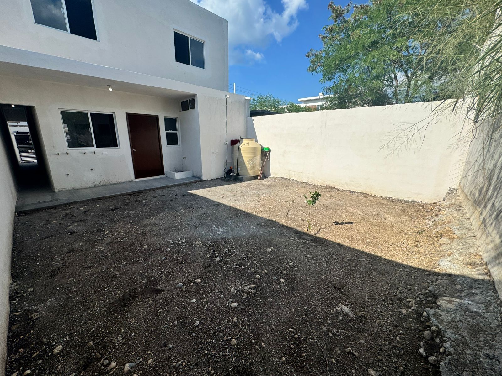 4d49eb18-20f7-4954-b721-3425324c86e4