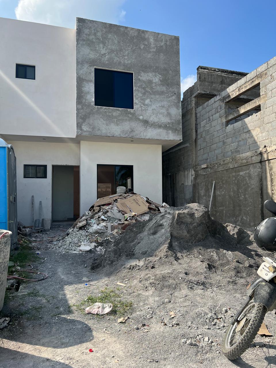 8067913b-663f-4a7d-ace6-8d8427832e0e