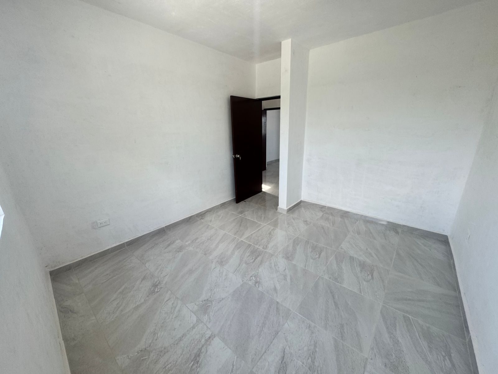 9fb6d890-b68e-4fc5-96f4-bfc7865f88d2