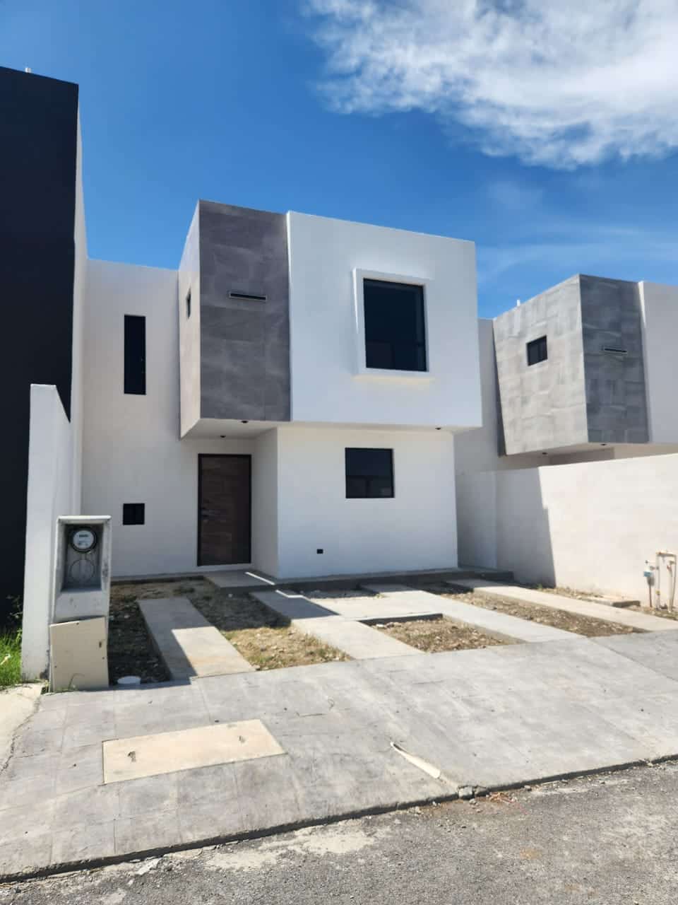 d1c242d9-4f30-4a3e-af26-e2a4da80ffe4