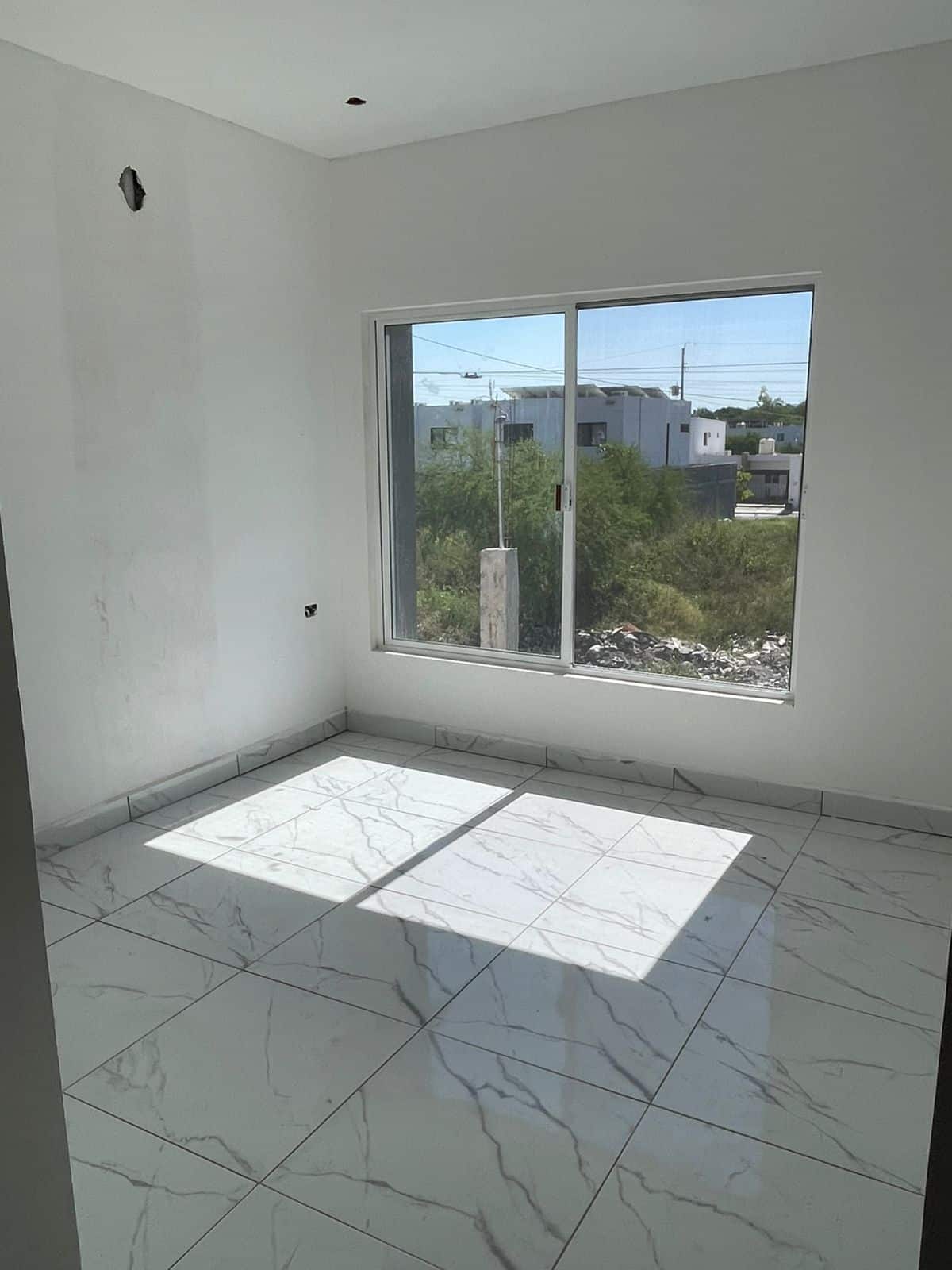 d73ce71d-e3c8-4cf1-8eeb-8a599349c7bb