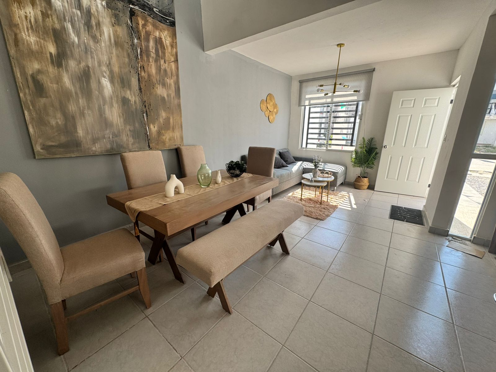 e78e8b6b-d6cd-42ec-aa64-c3ead1fc1d33