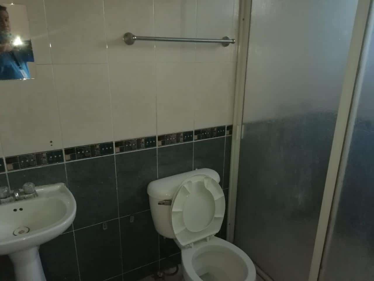 137238f0-c192-4d6b-9246-aa9e3cd0667c