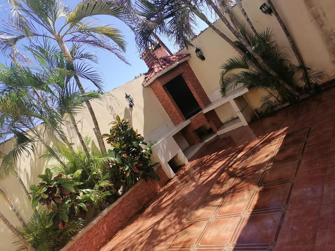 1a116c68-01dd-4817-93c5-ebdbfbc93efd